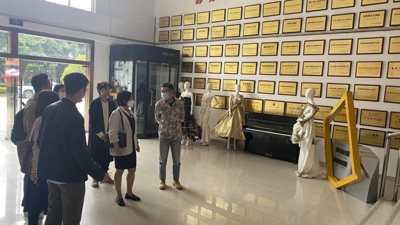企业宣传片招商加盟：揭秘费用构成与选择要点**